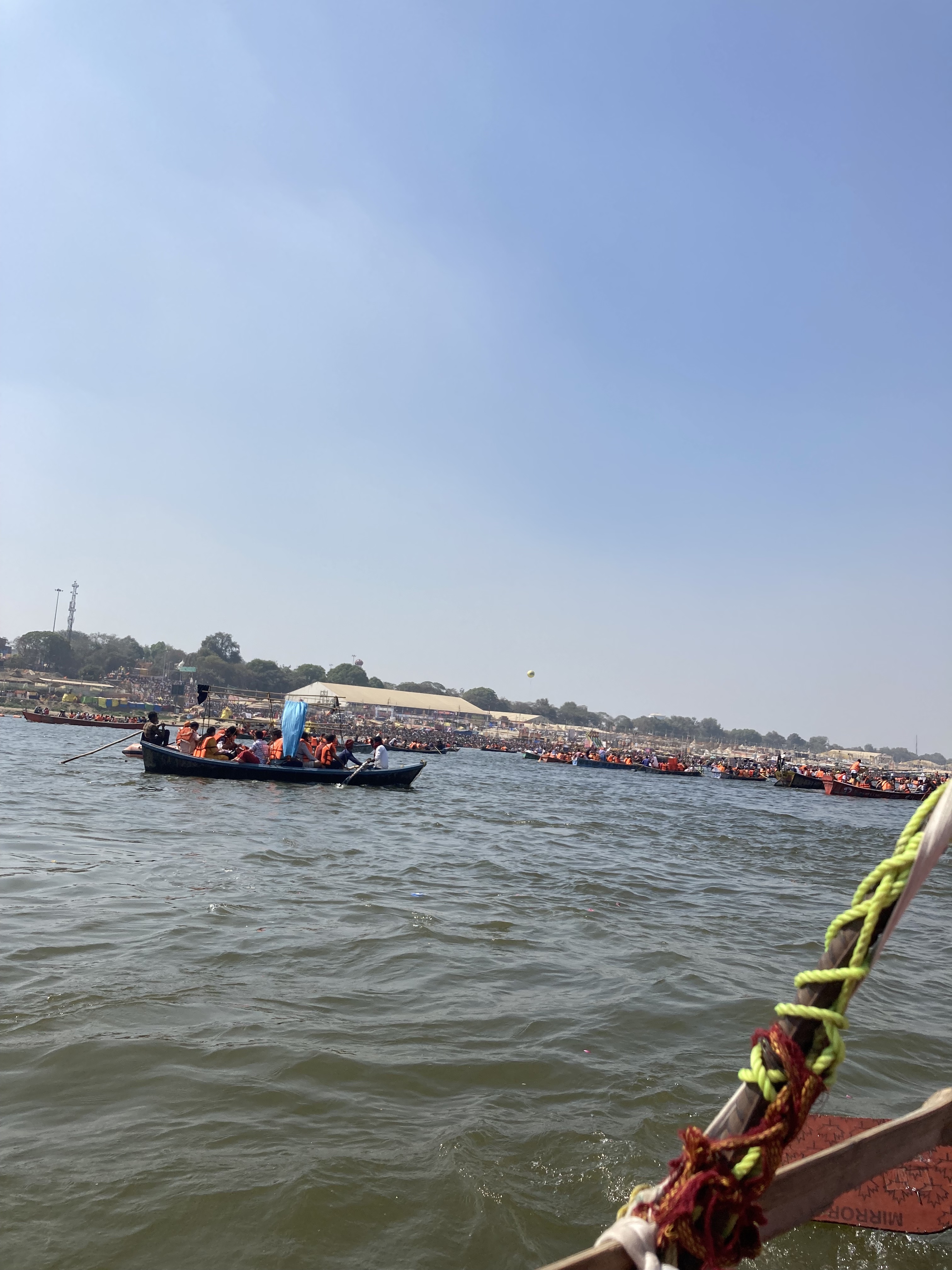 video1/Prayagraj-kumbha-pic/47-Prayagraj-Chakdodi-11-39am.jpg